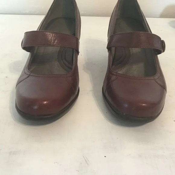 Naturalizer Women's Elliana Mary Jane  Pump Burgundy SZ 7 M - Picture 3 of 10